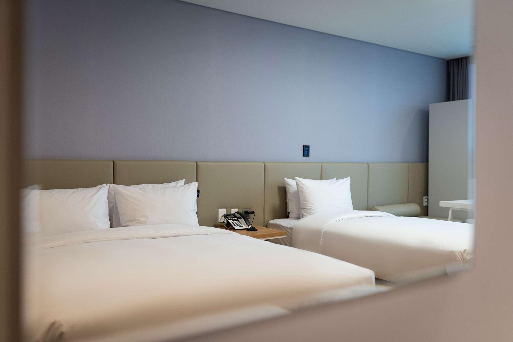 Surestay Plus Hotel By Best Western Asan Exterior photo