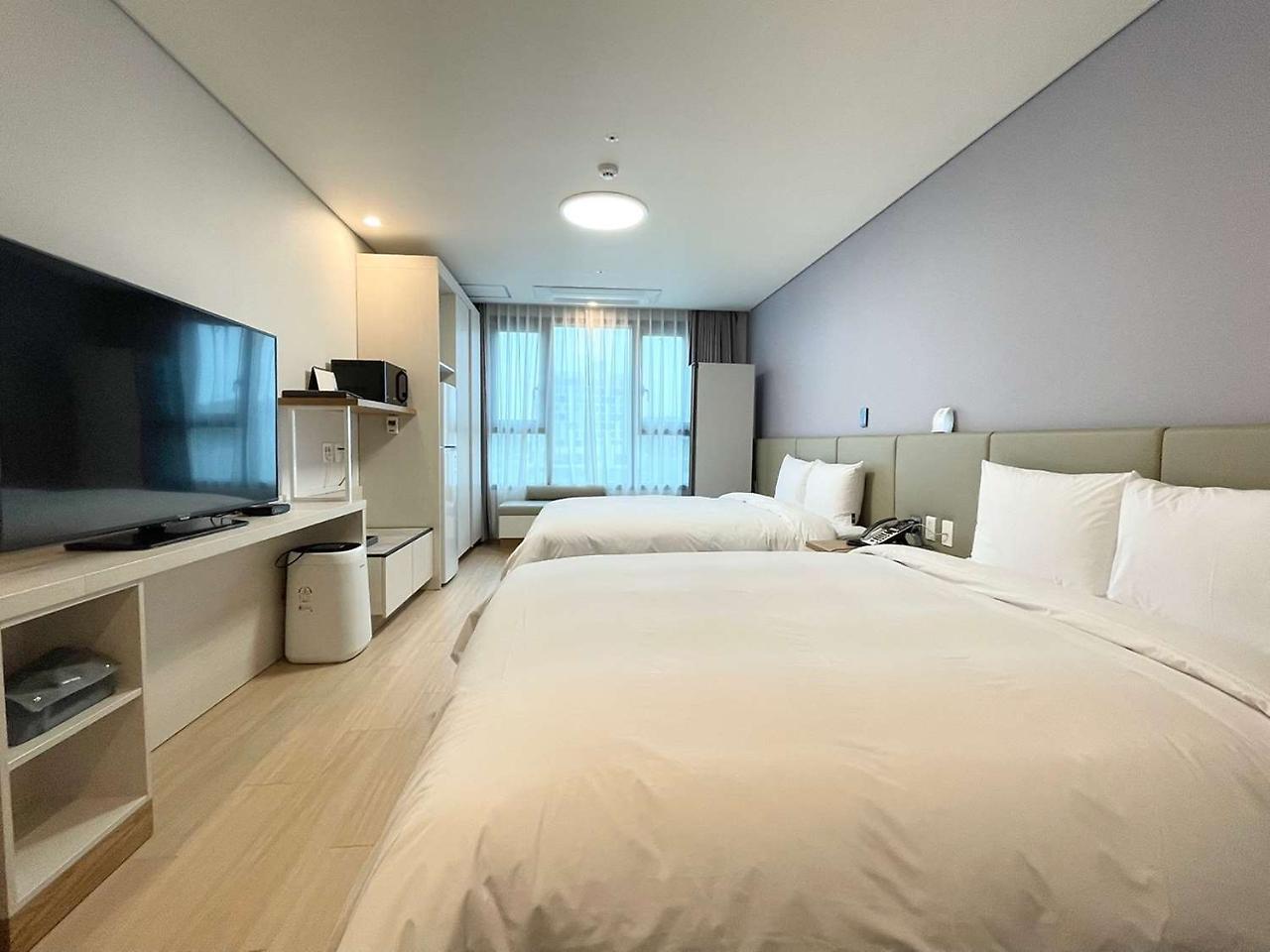 Surestay Plus Hotel By Best Western Asan Exterior photo